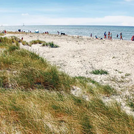 Five-Bedroom Holiday Home In Ebeltoft Ebeltoft