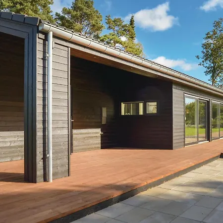 Ferienhaus Five-Bedroom Holiday Home In Ebeltoft Ebeltoft