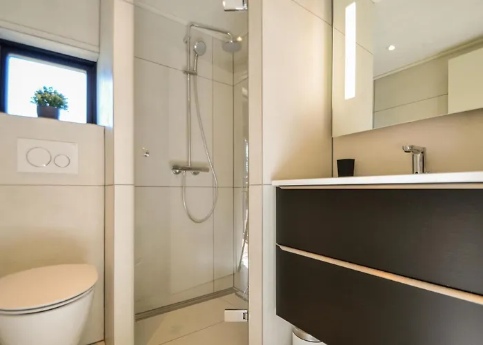 Five-bedroom In Сasa de vacaciones